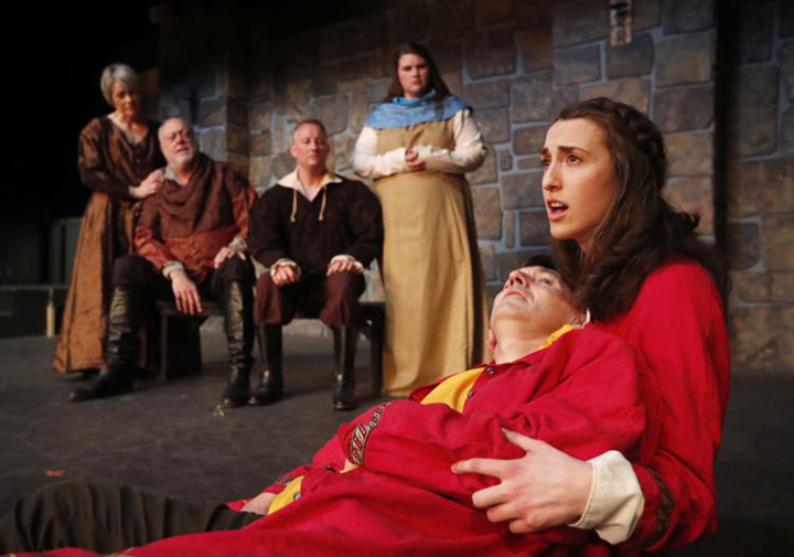 Blodwen  Kate Meyer Singing